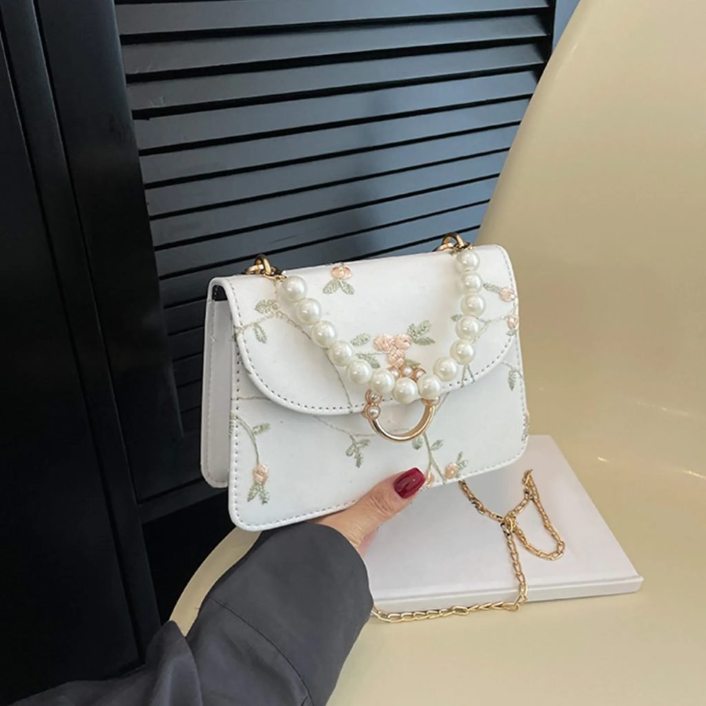 Women'S Fashion Chain One Shoulder Crossbody Non-Positioning Lace Embroidery Pearl Handbag Small Square Bag Bolsas Para Mujeres