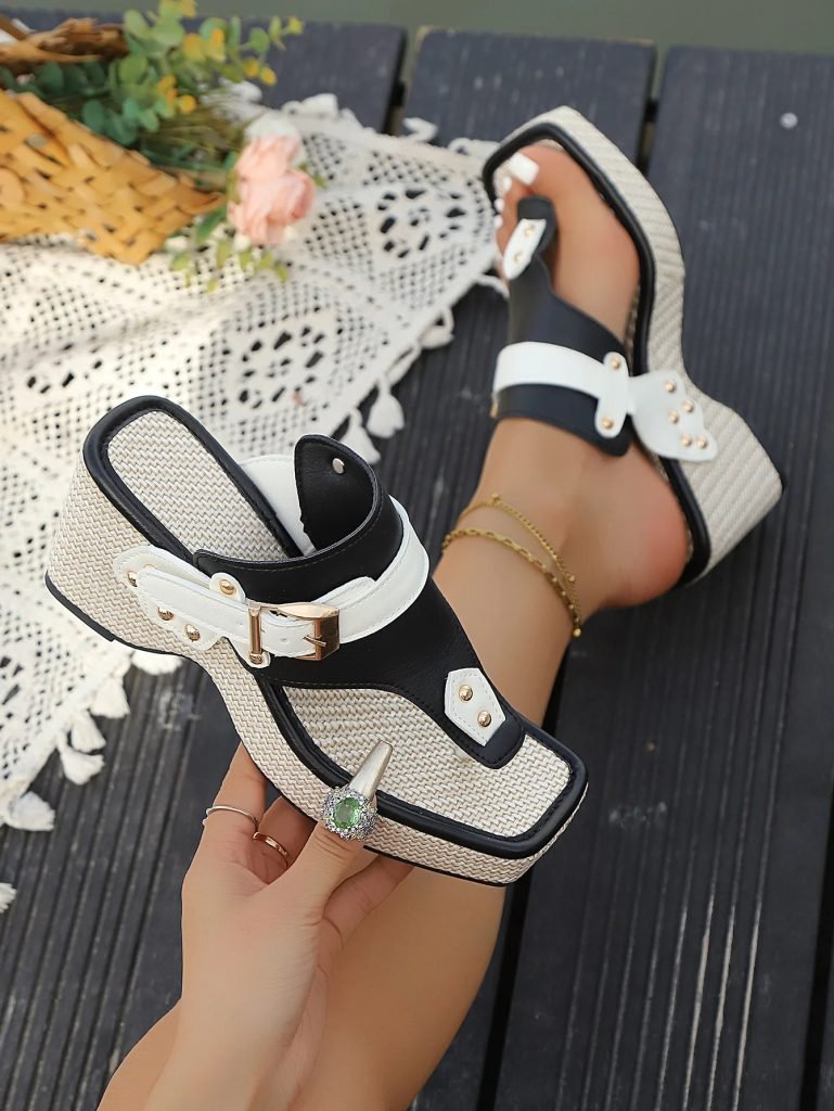 2025 plus-size fashionable summer new height-increasing thick-heeled metal buckle slippers with a one-shoulder beach flip-flops