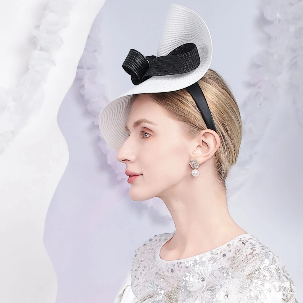 FS Summer Straw Fascinators Hats With Bowknot Black White Church Hat For Women Elegant Tea Party Wedding Cap Chapeau Femme 2025