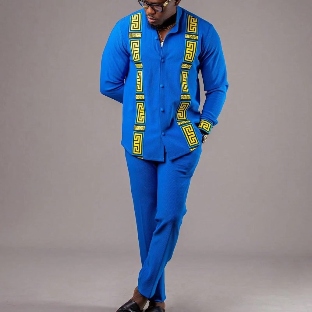 2024 New In Kaftan African Style Suits for Men 2 Piece Set Embroidered Shirts and Pants Traditional Luxury Suits for Men