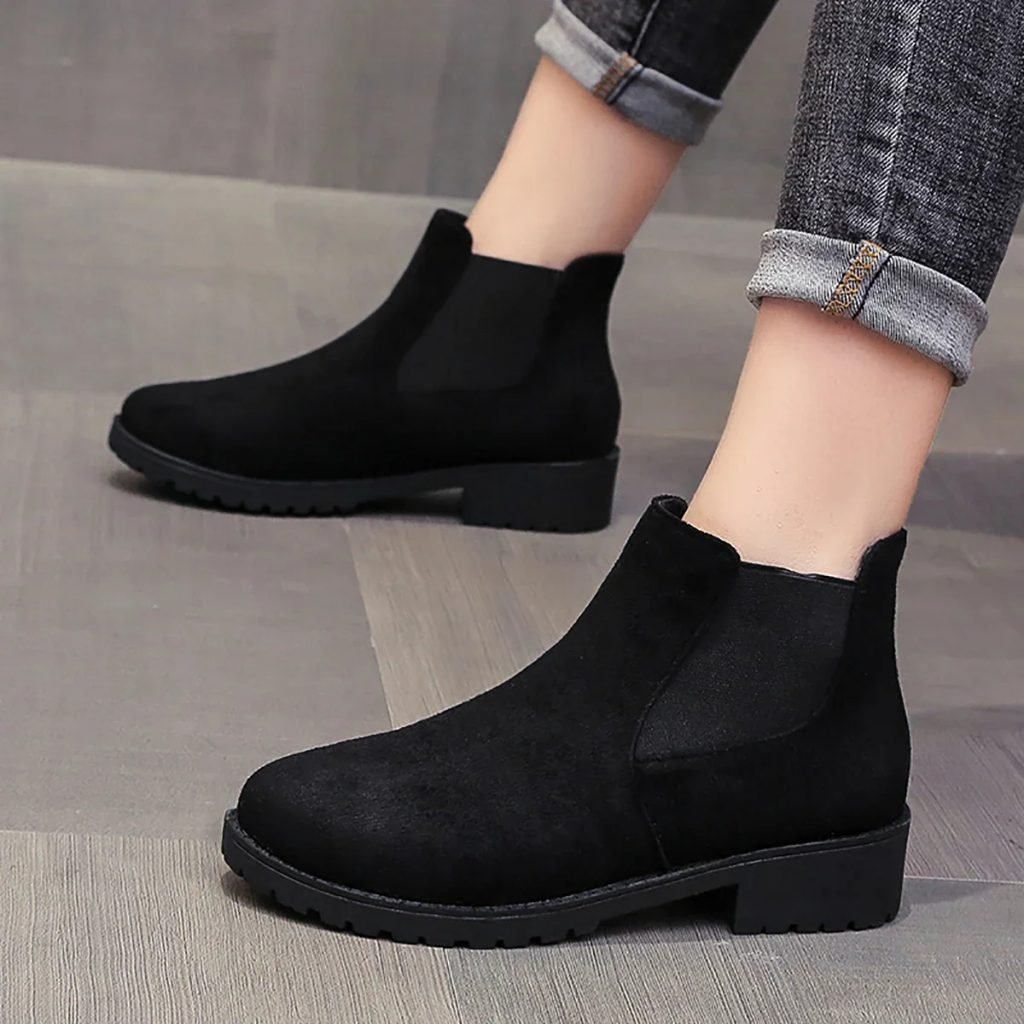 Women Boots Chunky Heel Platform British Style Thick Sole Increase Height Casual Chelsea Boots For Autumn And Winter Casual Wear