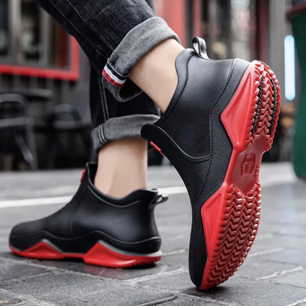 Fashionable Men & Women’s Ankle Rain Boots Anti-Slip Waterproof Shoes Work Boots Suitable For Summer & Winter Rainy & Snowy Day