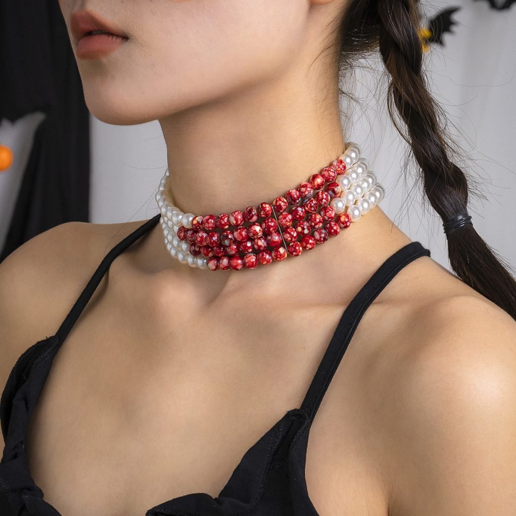 Women’s Fashion Gothic Pearl Necklace