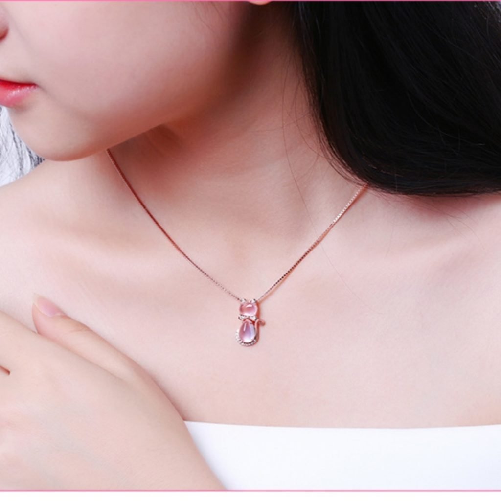 Korean Necklace Rose Gold Plated Natural Ross Quartz Pink Crystal Cat Women’s Clavicle Chain