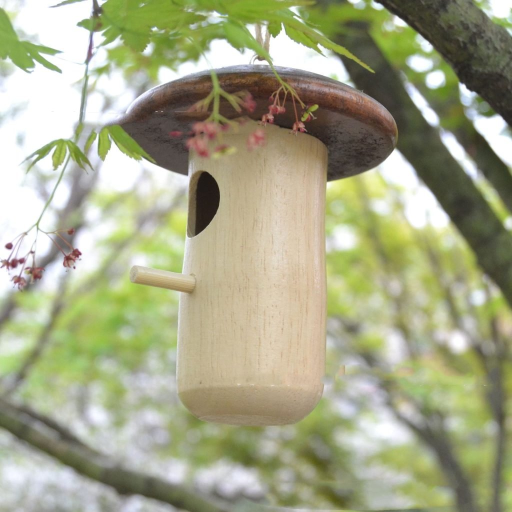 Wooden Bee Mushroom Shape Hummingbird Feeder Pendant