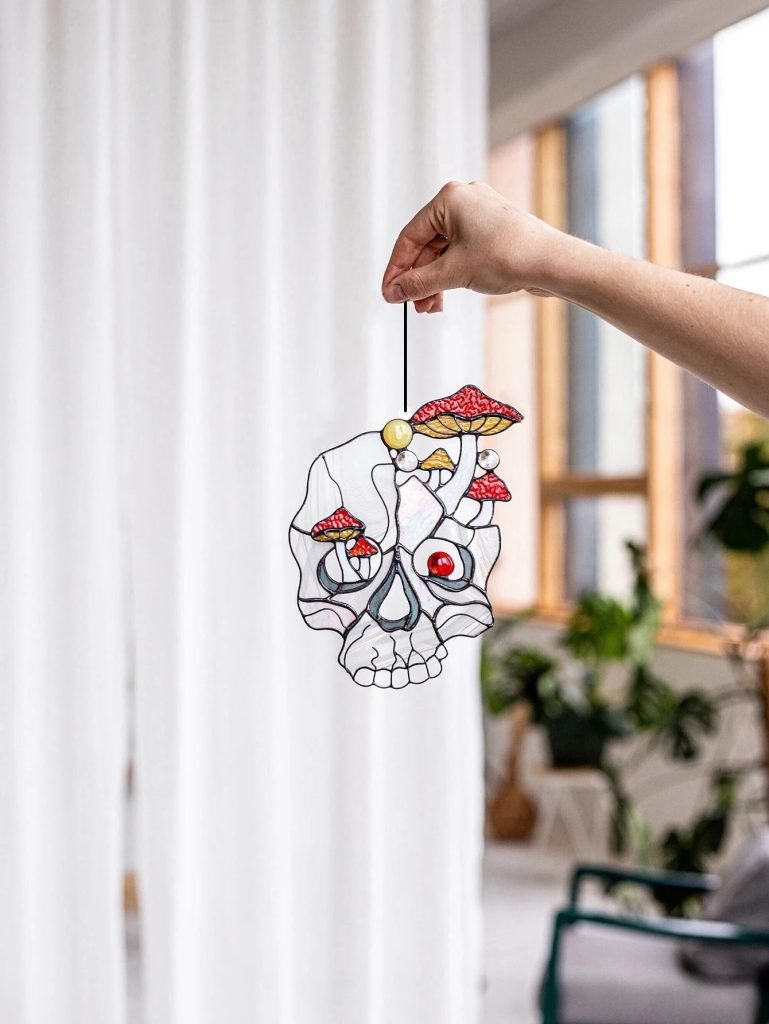 Gothic Acrylic Skull Suncatcher with Red Mushroom Accents, Boho Bedroom Living Room Window Hanging Ornaments, Home Decor Pendant