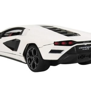 Lamborghini Countach LPI 800-4 White with Black Accents and Red Interior "Special Edition" 1/18 Diecast Model Car by Maisto