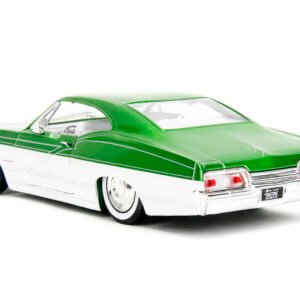 1967 Chevrolet Impala SS Green Metallic and White with White Interior "Bigtime Muscle" Series 1/24 Diecast Model Car by Jada