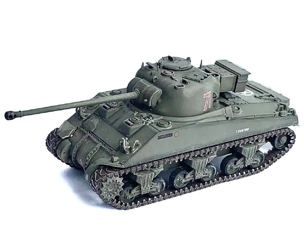 British Sherman Firefly Vc Tank #71 “13th/18th Royal Hussars Armoured Brigade Normandy France” (1944) “NEO Dragon Armor” Series 1/72 Plastic Model by Dragon Models
