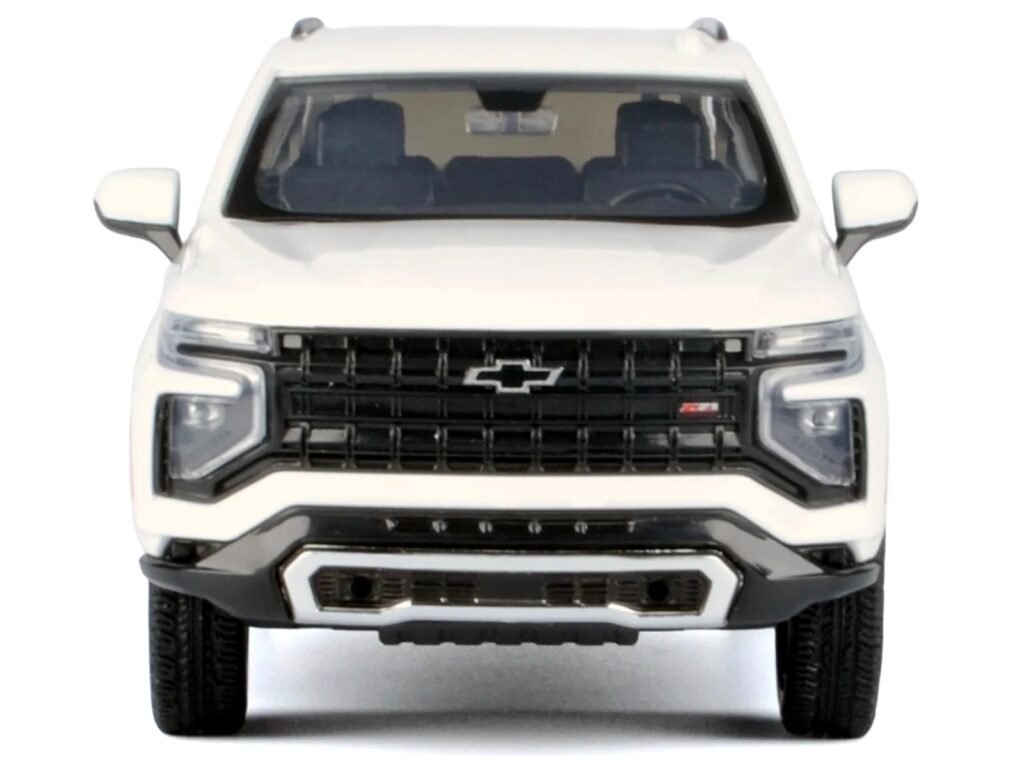 2025 Chevrolet Tahoe Z71 White “Timeless Legends” Series 1/24 Diecast Model Car by Motormax