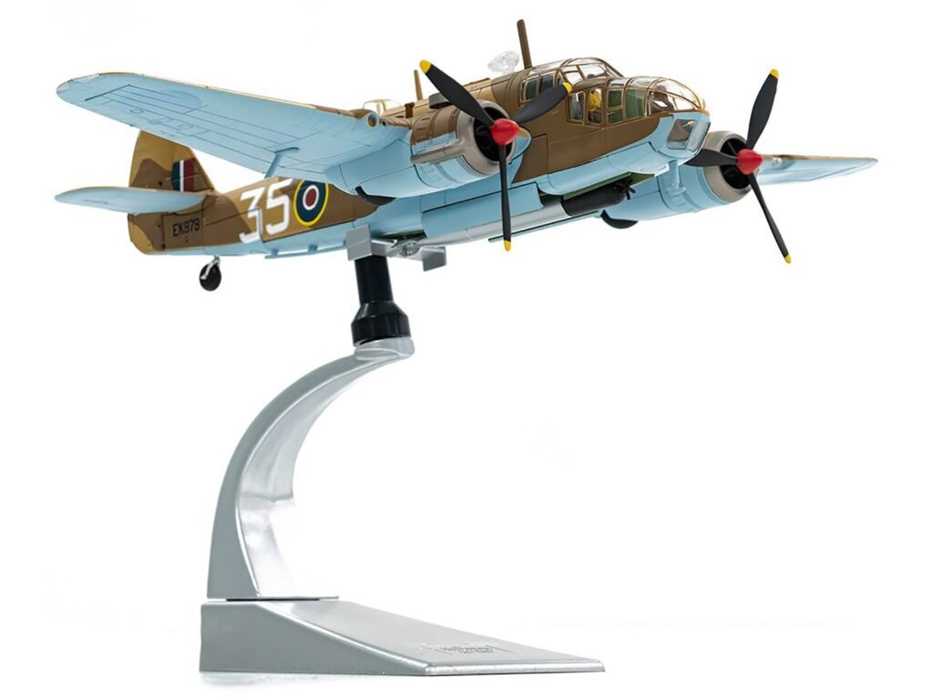 Bristol Beaufort MkIa Bomber Aircraft “EK979 Middle East Check and Conversion Unit” (1944) British Royal Air Force “The Aviation Archive” Series 1/72 Diecast Model by Corgi