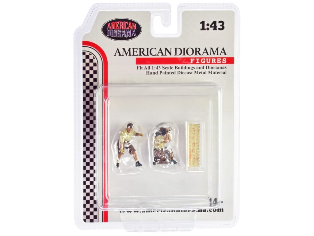 “4X4 Mechanics” 2 Piece Diecast Figure Set 4 for 1/43 Scale Models by American Diorama