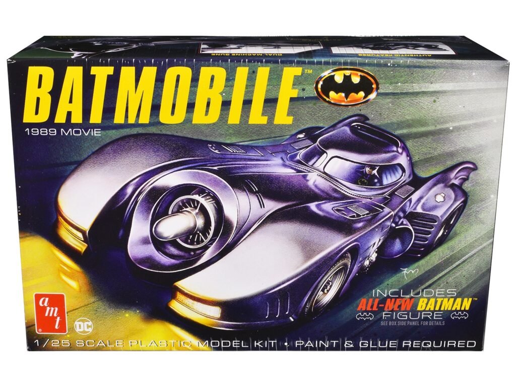 Skill 2 Model Kit Batmobile with Seated Batman Figure “Batman” (1989) Movie 1/25 Scale Model by AMT