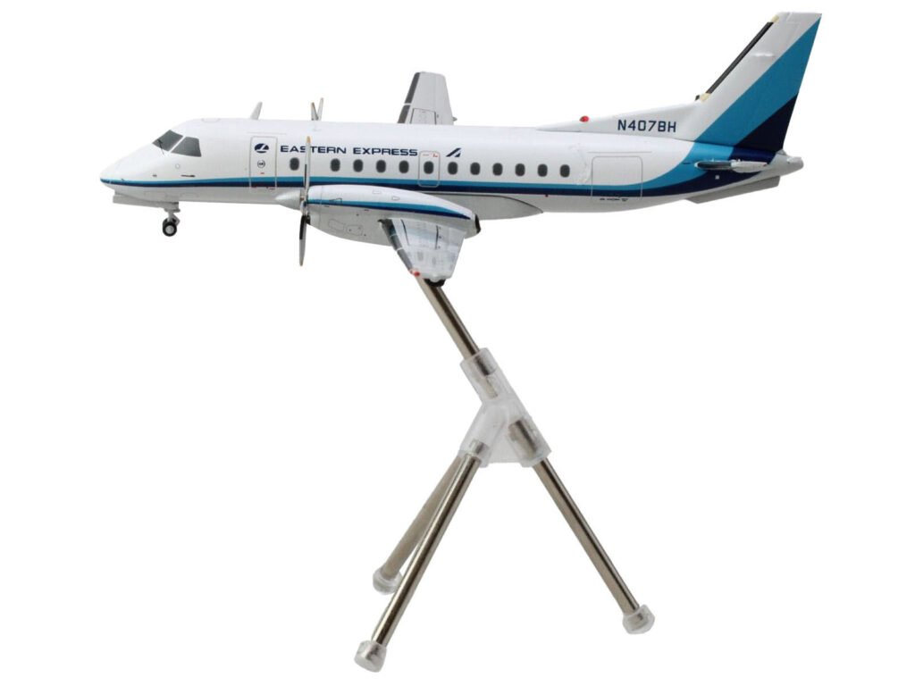 Saab 340A Commercial Aircraft “Eastern Express/Bar Harbor” (N407BH) White with Blue Stripes “Gemini 200” Series 1/200 Diecast Model Airplane by GeminiJets