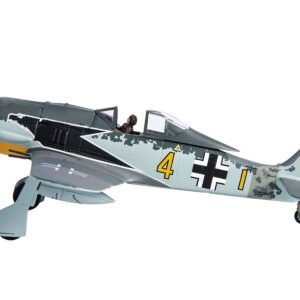 Focke-Wulf FW 190A-4 Fighter Aircraft "Major Siegfried Schnell, Luftwaffe, JG2, France" (1943) 1/72 Diecast Model by JC Wings